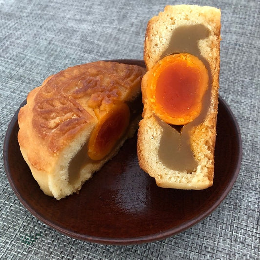 郷里香 蛋黄蓮蓉月餅 1個入り100g 蛋黄莲蓉月饼