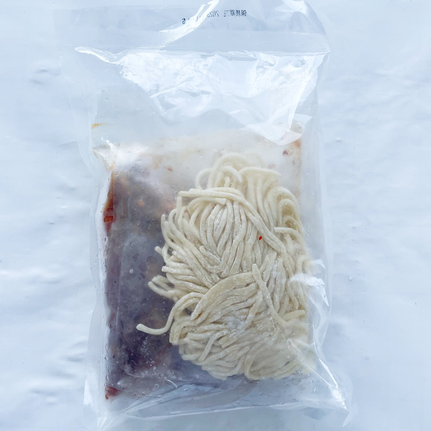 日本国内手工制作亮哥牛肉面 无添加剂 亮哥麻辣牛肉面圆面条 特价998原价1193