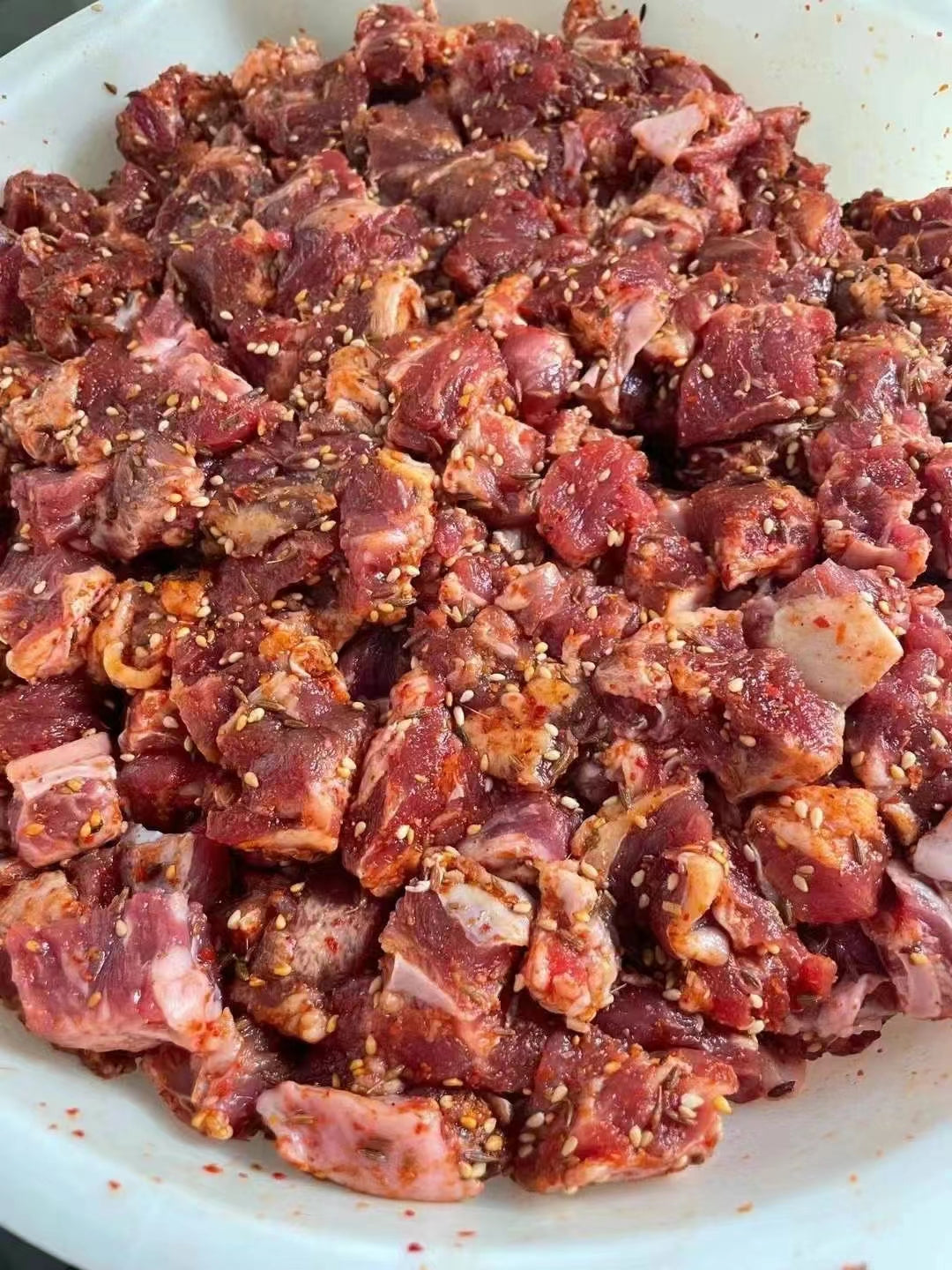 牛肋条无骨 按1000克2617日元 牛肉 牛腩 每块约1500-2500克 每块大小不一样,按实际重量算钱,价格上的是大约的金额 产地墨西哥 烤串红烧都不错
