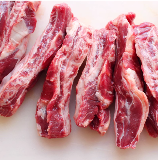 牛肋条无骨 按1000克2617日元 牛肉 牛腩 每块约1500-2500克 每块大小不一样,按实际重量算钱,价格上的是大约的金额 产地墨西哥 烤串红烧都不错