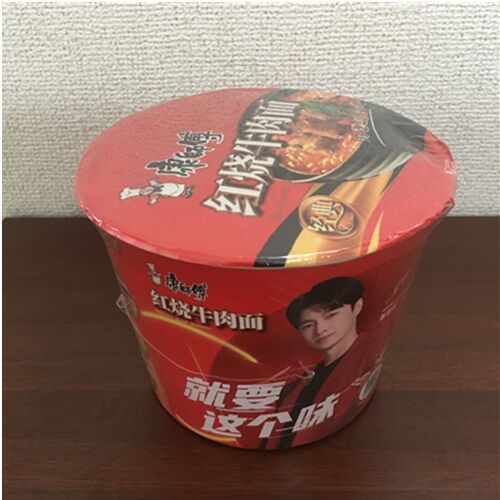 康師傅紅焼牛肉面 (カップ)桶装 康师傅红烧牛肉面