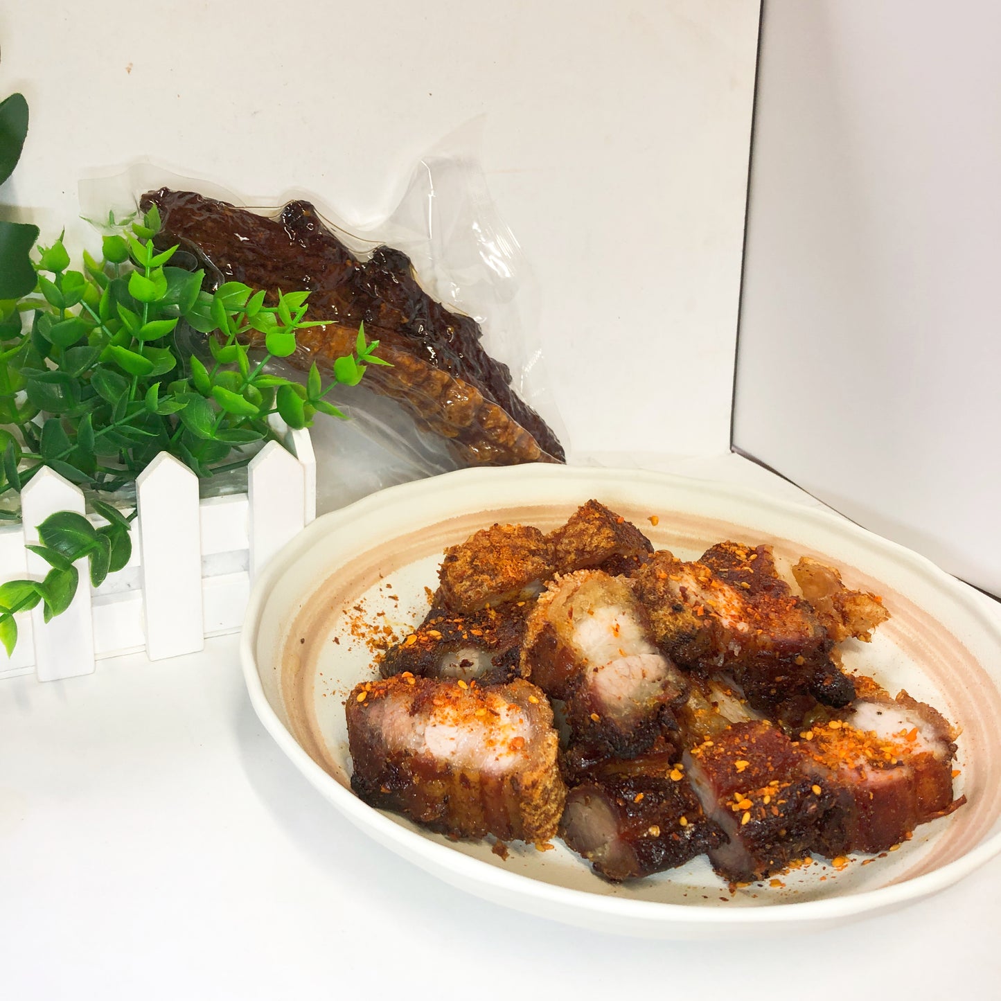 脆皮五花肉 日本国内制作 不定貫 約150g~400g 按重量算钱