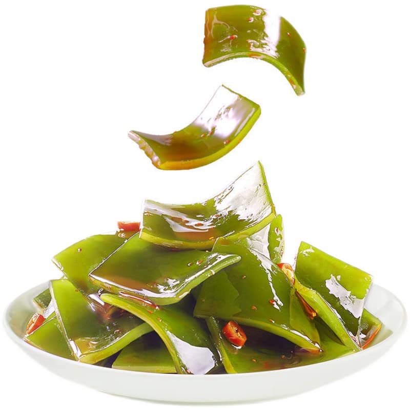 衛龍 風吃海帯 50g 卫龙风吃海带麻辣味 味付け辛口茎わかめ 海藻加工品