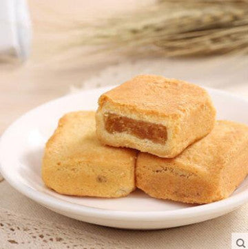 新東陽 凤梨酥(12個入り) パイナップルケーキ 鳳梨酥 300g しんとうよう 新东阳凤梨酥