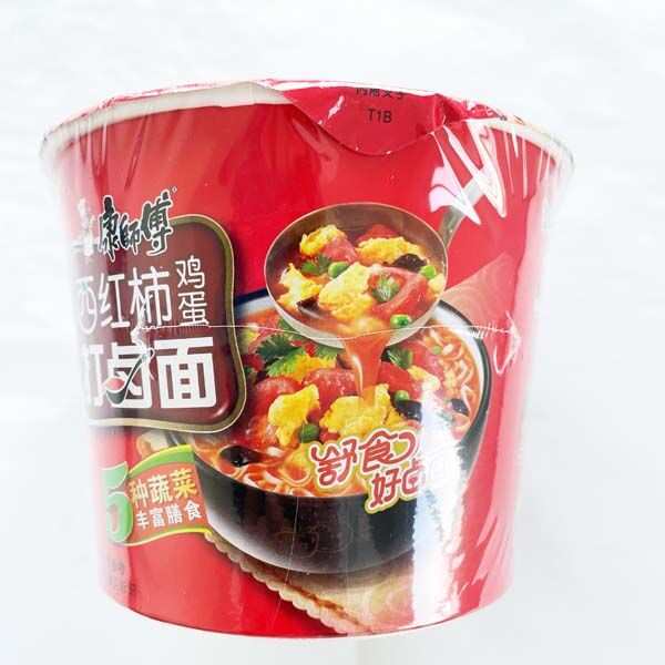 康師傅西紅柿鶏蛋麺桶装110g 　康师傅西红柿鸡蛋面桶装