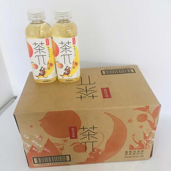 農夫山泉 茶π 蜜桃烏龍茶 500ml　农夫山泉茶π蜜桃乌龙茶